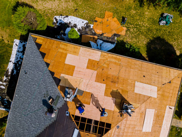 Best Residential Roofing Contractor  in Nelsonville, OH